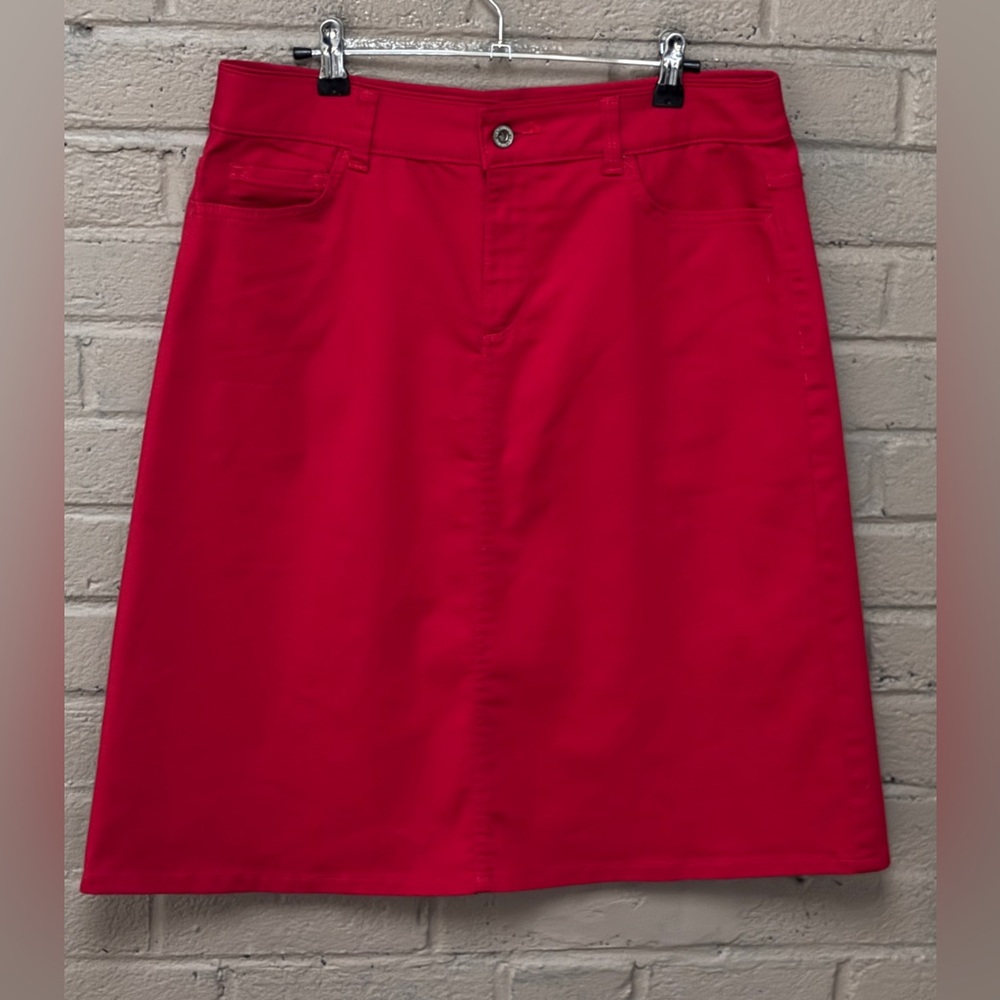 Liz Claiborne  Red A-Line Skirt 8